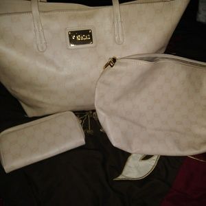 NWOT Bebe 3 piece blush Loni tote